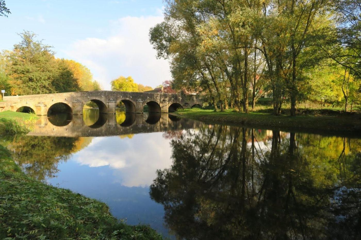 Ferienwohnung Les Ouches Fleurey-sur-Ouche Exterior foto